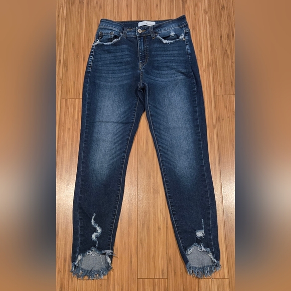 NWOT KanCan Highwaist Distressed Blue Jeans - Picture 1 of 9